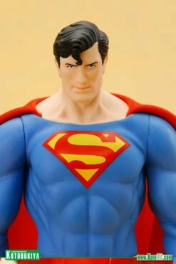 DC UNIVERSE SUPERMAN CLASSIC COSTUME ARTFX+
