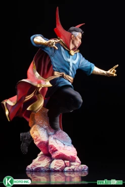 DOCTOR STRANGE ARTFX PREMIER STATUE