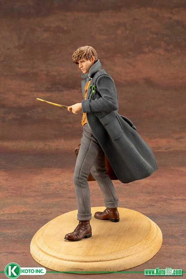 FANTASTIC BEASTS: THE CRIMES OF GRINDELWALD NEWT SCAMANDER ARTFX+ - Image 3