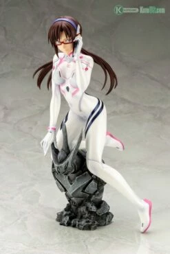 EVANGELION: 3.0＋1.0 THRICE UPON A TIME- MARI MAKINAMI ILLUSTRIOUS WHITE PLUGSUIT VER.